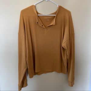 💛 Yellow AE Button Henley